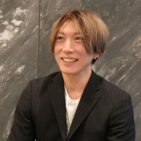 インタビュー写真