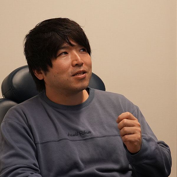 インタビュー写真